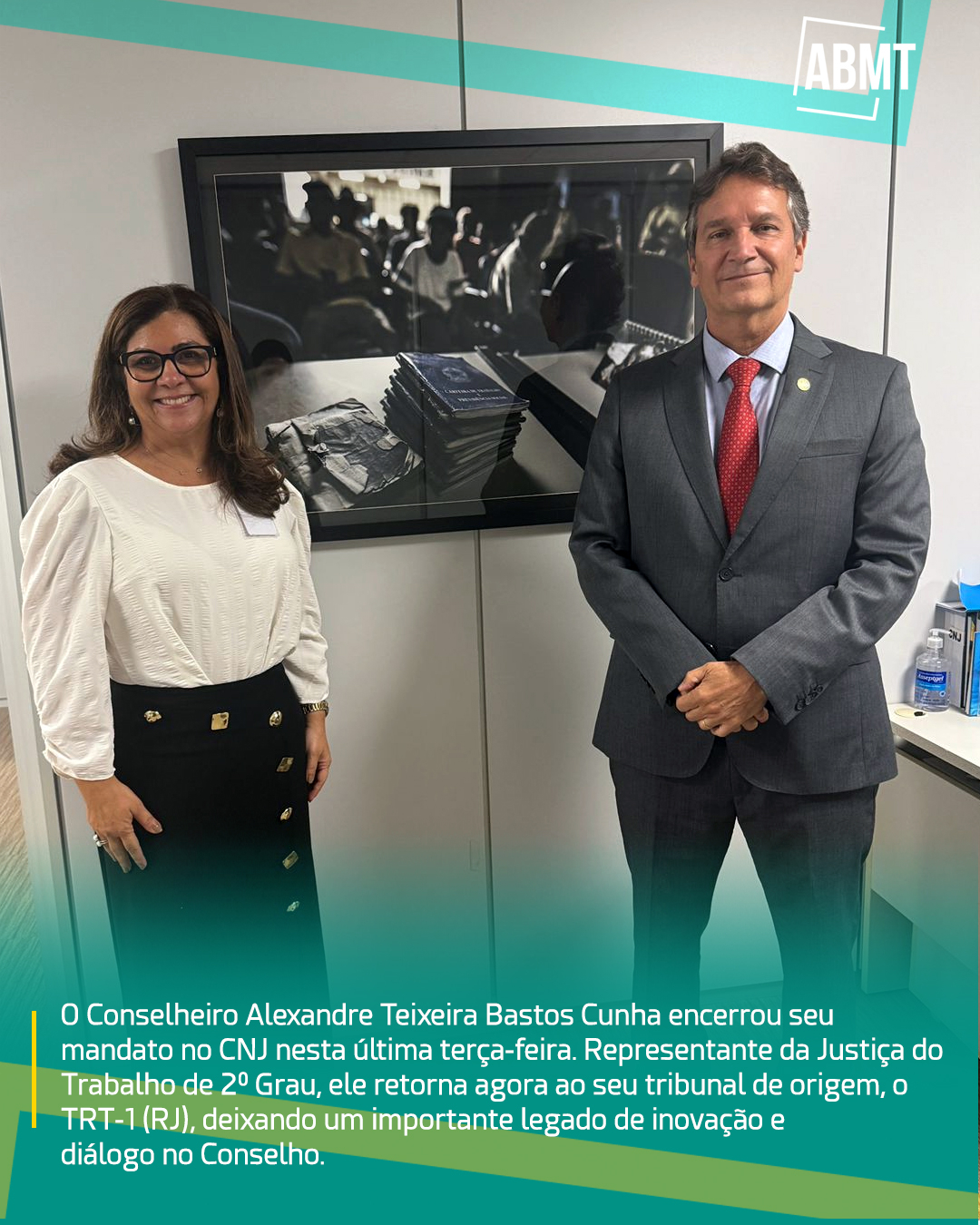 O CNJ homenageou o Conselheiro Alexandre Teixeira pelo encerramento de seu mandato, marcado por avanços históricos na Justiça Restaurativa.